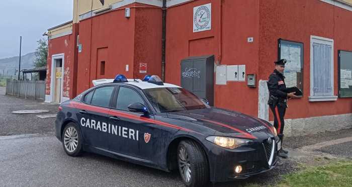 CRONACA - Rissa sul treno della linea Edolo-Brescia: otto giovani denunciati