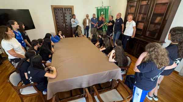 ATTUALITÀ - Riva del Garda, le atlete della Cestistica in municipio