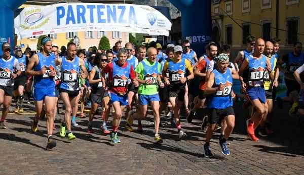 CORSA IN MONTAGNA - Circuito SAT: Chiara Ioratti e Lorenzo Sighel vincono la prima tappa
