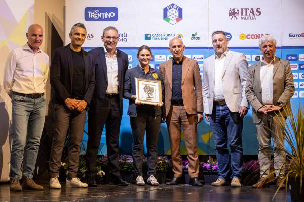 CAMPIGLIO - Trentino, Deromedis e Pirovano celebrati alla Festa dello sci