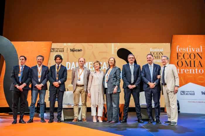 ATTUALITÀ - Record di presenze al Festival dell'Economia di Trento