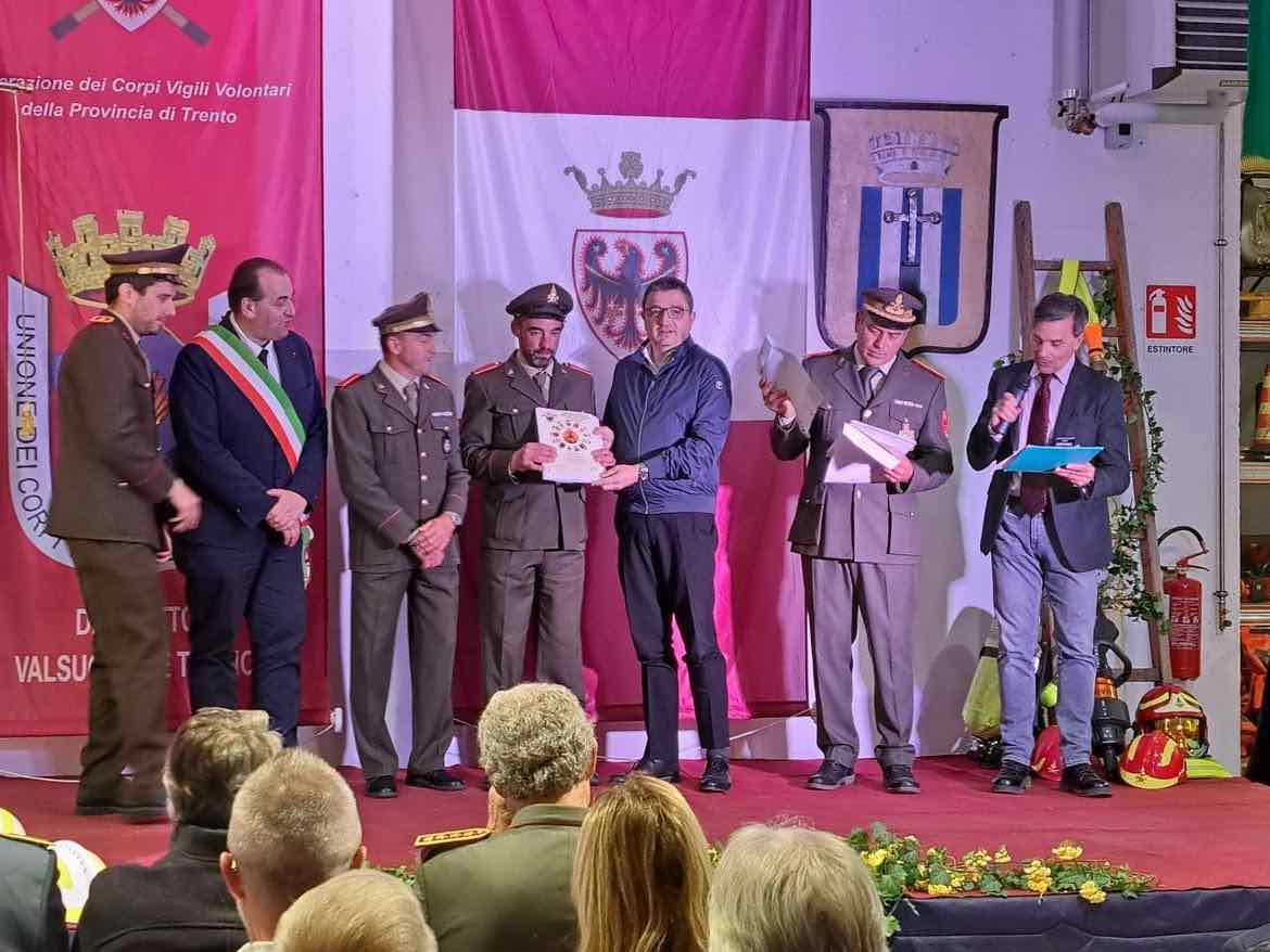 TRENTINO - Valsugana e Tesino, oltre 2.000 interventi e 53 benemerenze per i Vigili del fuoco volontari
