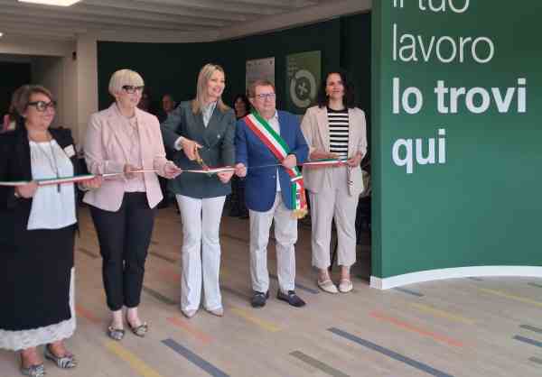 ATTUALITÀ - Inaugurato il nuovo Centro per l’Impiego di Desenzano del Garda
