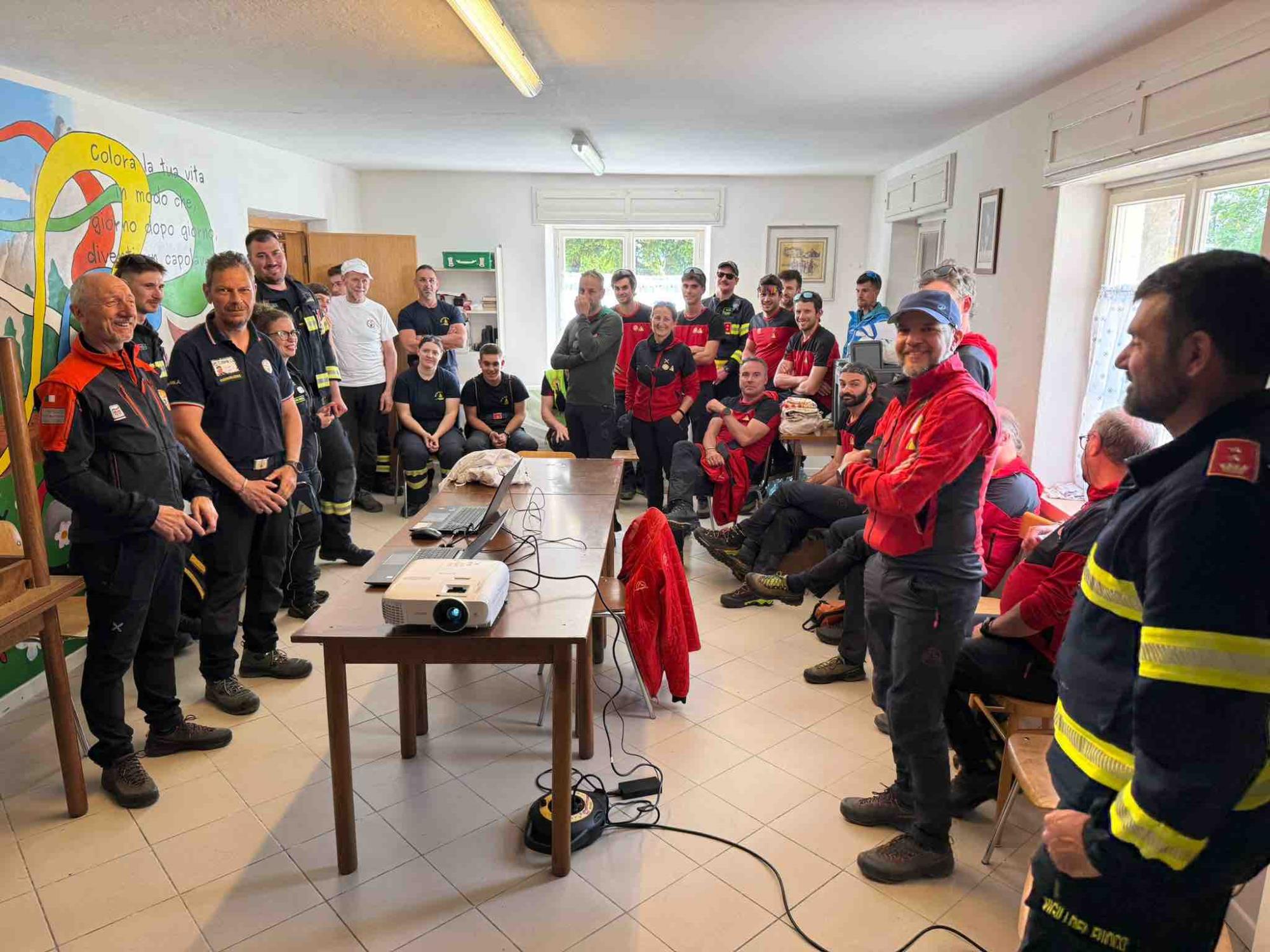 GARDA - Manovra di esercitazione interforze sul Monte Finonchio