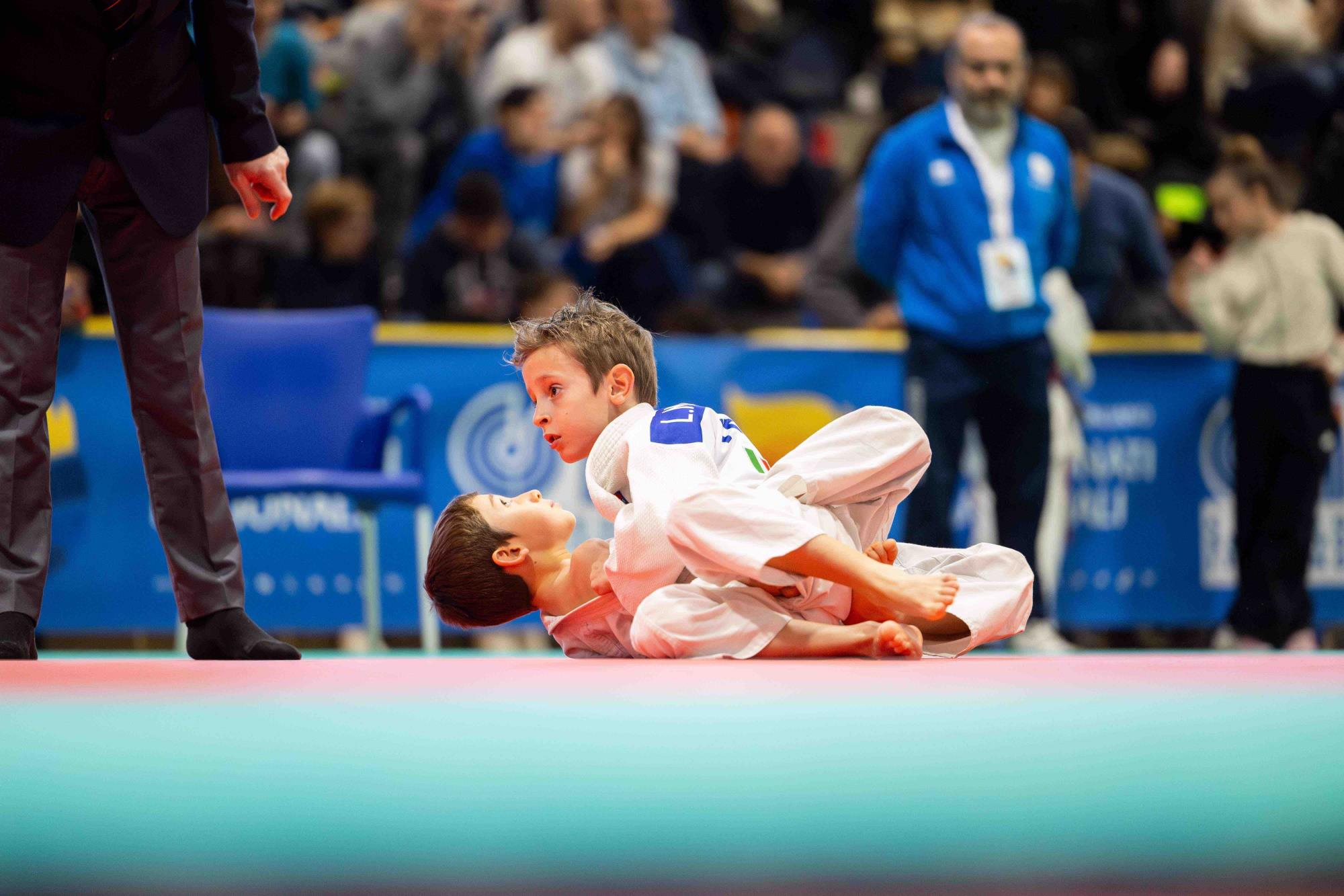 ALTRI SPORT - Roncadelle, il Judo CSI incorona cento campioni nazionali