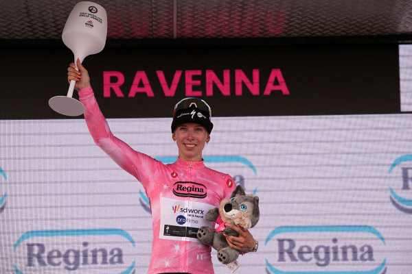 SPORT - Giro d'Italia Women: Wiebes vince la prima tappa