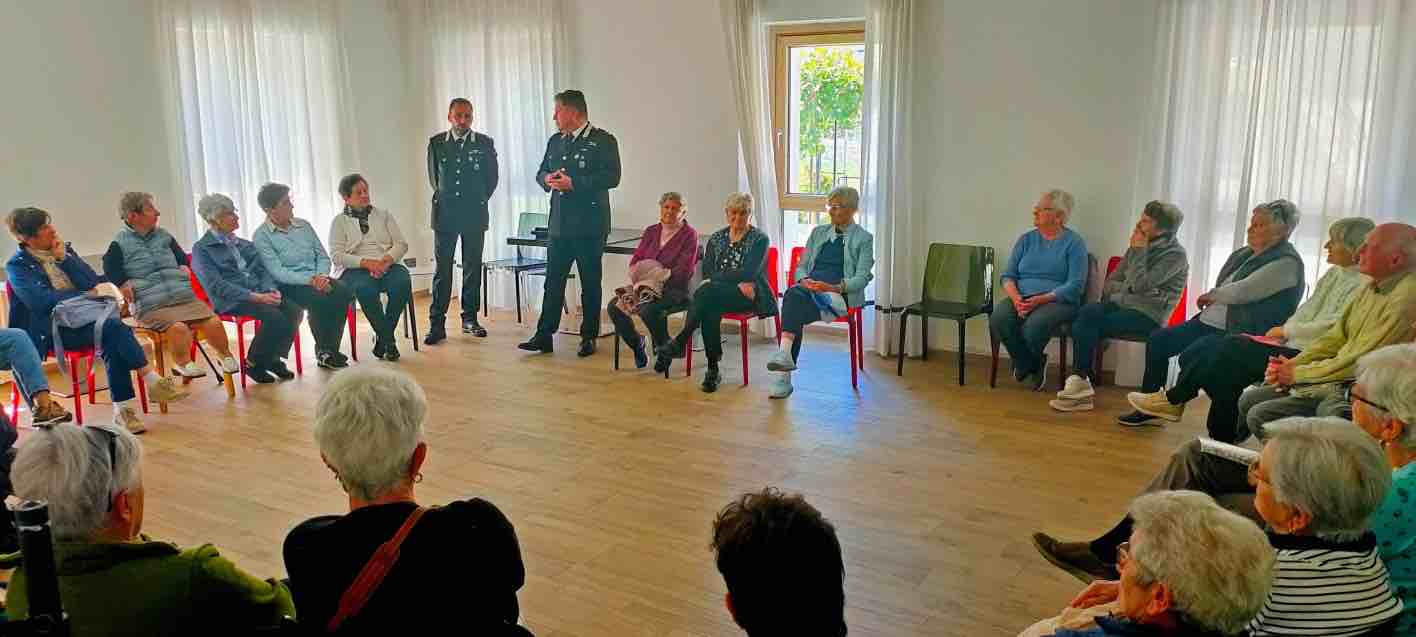 VALTELLINA - Proteggersi dalle truffe, ne parlano i carabinieri a Piateda
