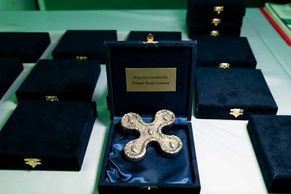 ATTUALITÀ - Premio Rosa Camuna: i riconoscimenti di Regione Lombardia 