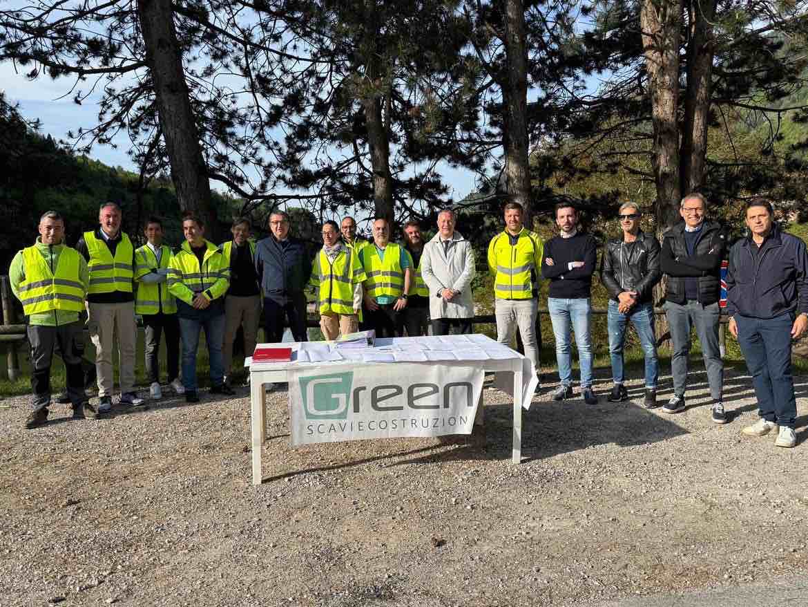 GARDA - Consegnati i lavori per la messa in sicurezza delle curve al lago di Roncone