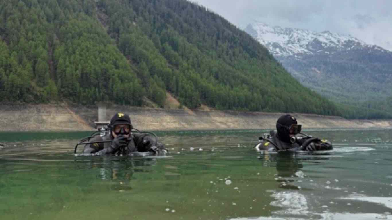 ATTUALITÀ - Carabinieri Subacquei: addestramento al Lago di Vernago