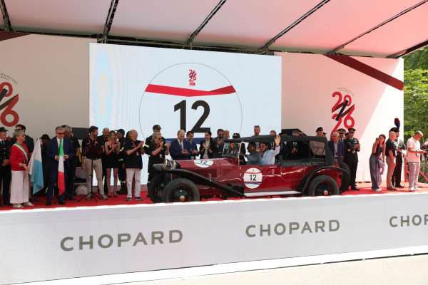 MOTORI - Grande spettacolo alla partenza della 1000 Miglia