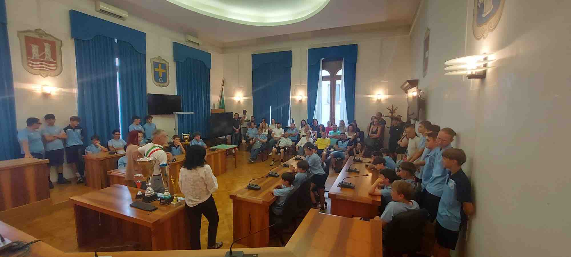 TRENTINO - Un anno da incorniciare per l'Alense: premiati in Comune