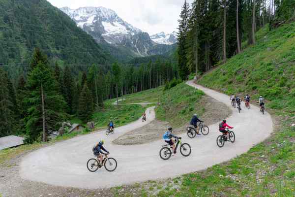 EVENTO - La vocazione bike del comprensorio Pontedilegno-Tonale 