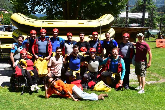VAL DI SOLE E NON - Gruppo di giovani veneti festeggiano l'addio al celibato in Val di Sole