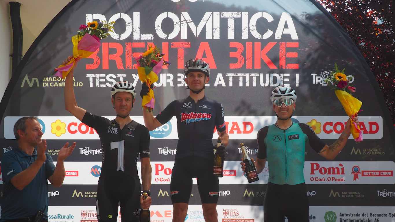 CAMPIGLIO - 12° Dolomitica Bike: vince, dopo un duello infuocato, Lorenzo Allodi. Nel segno di Adele