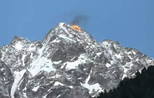 PONTE DI LEGNO - Incendio a Capanna Lago Scuro: "Una distruzione"