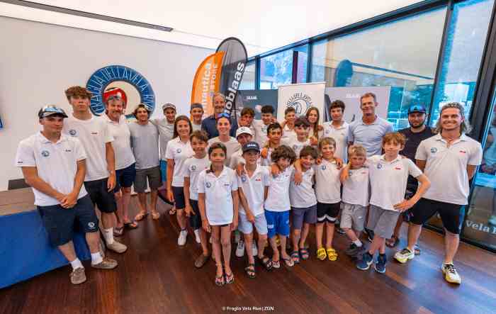 EVENTO - Incontro dei giovani agonisti della Fraglia Vela Riva con sailing legends 