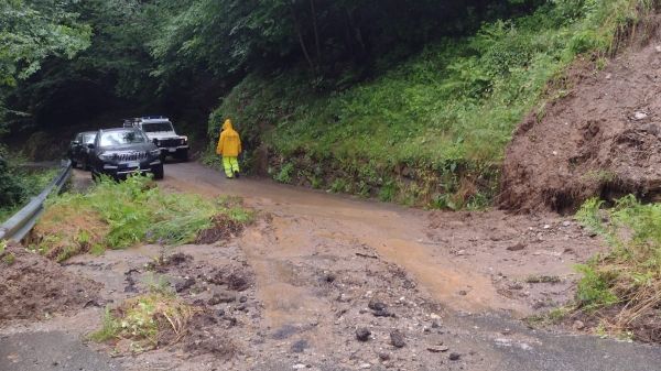 VALLE CAMONICA - Sonico: chiusa la strada comunale per la Val Malga