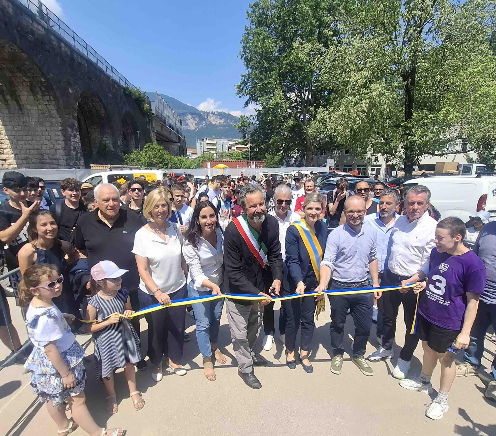 ATTUALITÀ - Trento, grande festa d'apertura al Lido Manazzon