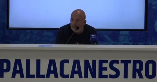 BASKET - Pallacanestro Brescia: patron Ferrari rilancia, è polemica