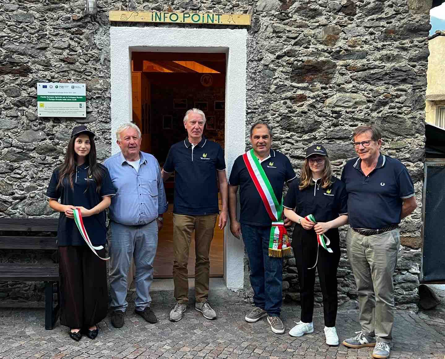VALTELLINA - Parco delle Orobie Valtellinesi, inaugurato l'Info Point di Forcola
