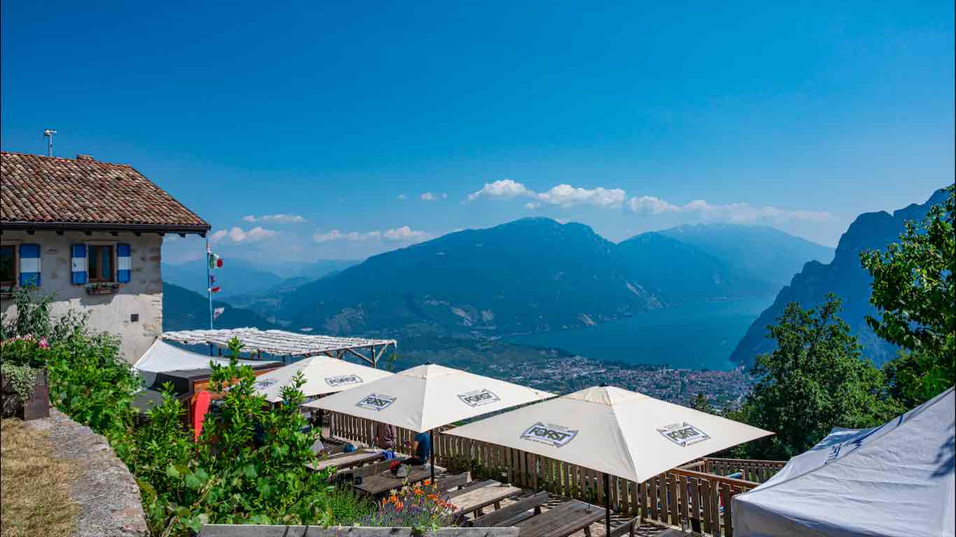 GARDA - Il ricco programma della festa al Rifugio San Pietro per il Centenario SAT Riva