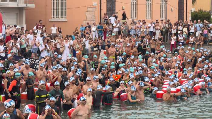 SPORT - Nuoto: Fondo nel Golfo e Campionato Lombardo conquistano Salò