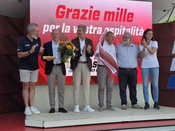 SPORT - Tour de Suisse: successo della tappa a Sondrio e Valtellina