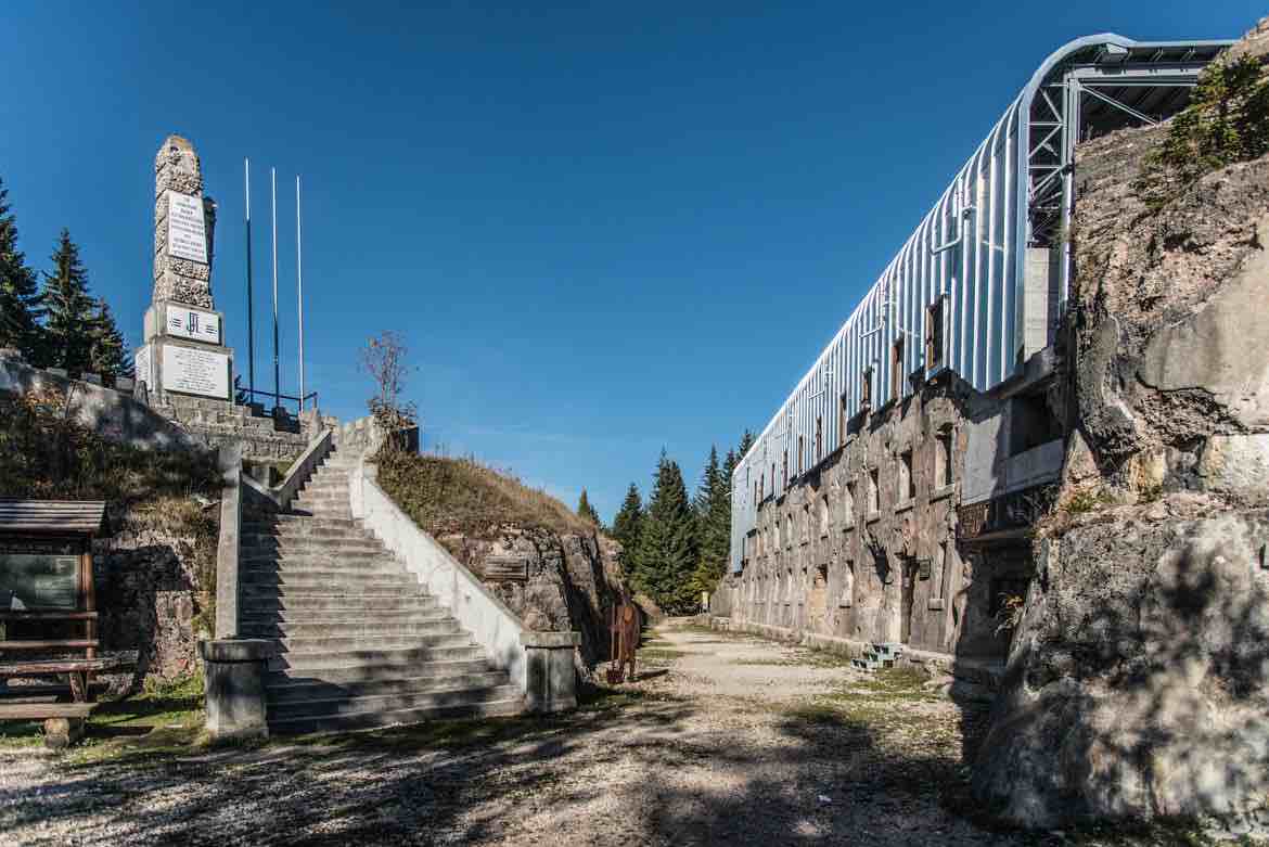 CULTURA - Forte Werk Lusérn riapre al pubblico per la stagione 2026