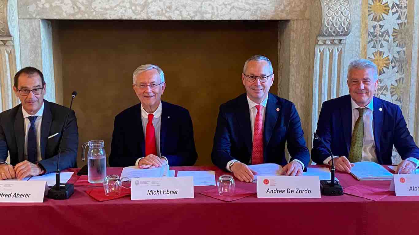 ATTUALITÀ - Conferenza permanente, dialogo e confronto tra Camere di Commercio di Trento e Bolzano