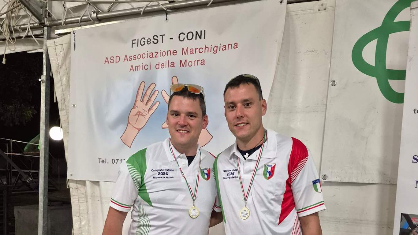 CAMPIGLIO - Morra: Porte di Rendena festeggia Matteo e Fabio Collini, campioni d'Italia