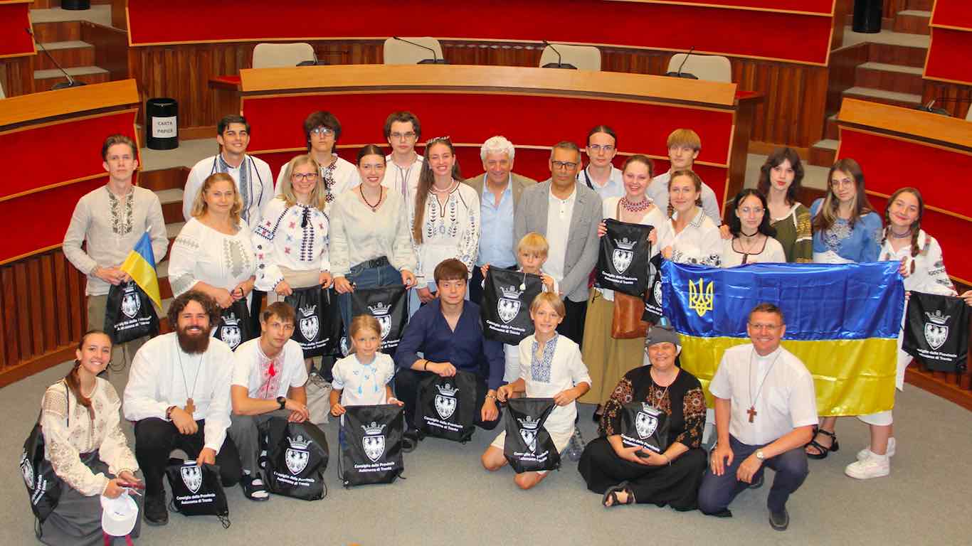 ATTUALITÀ - Dal Donbass al Trentino, i "messaggeri di pace" in visita al Consiglio provinciale