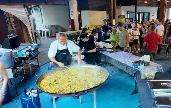 EVENTO - La Fiesta del Sol a Borno ha richiamato centinaia di persone
