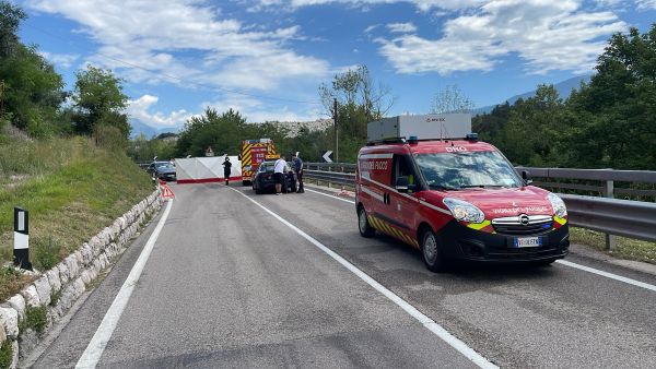 CRONACA - Incidente stradale a Dro: due persone ferite