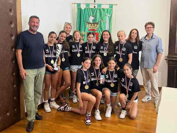 EVENTO - Riva del Garda, l’under 12 della Pallavolo C9 in municipio