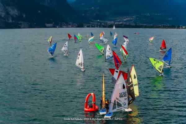 SPORT - Windsurf, conclusa a Torbole la regata nazionale WIndsurfer