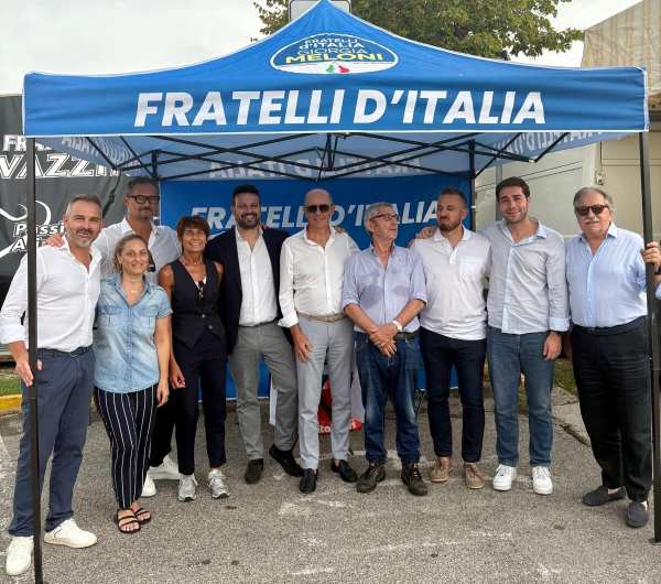 ATTUALITÀ - "Bar Italia", tappa a Desenzano del Garda