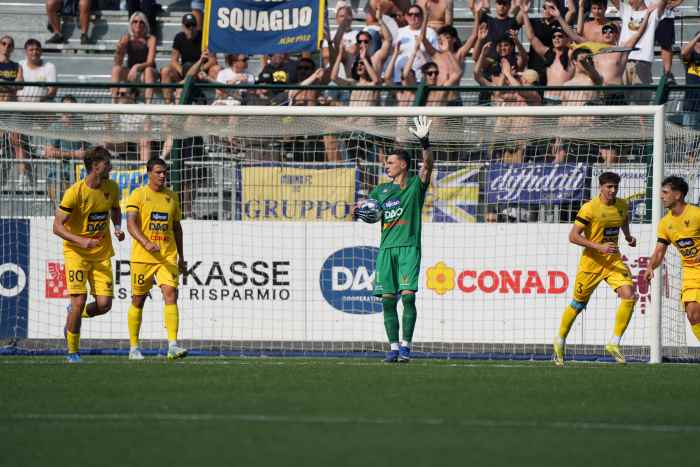 CALCIO - Calcio, Amichevoli: il Modena supera 1-0 il Trento