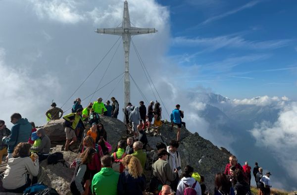 VALLE CAMONICA - Celebrazione a cima Bles per il 60esimo della posa della Croce