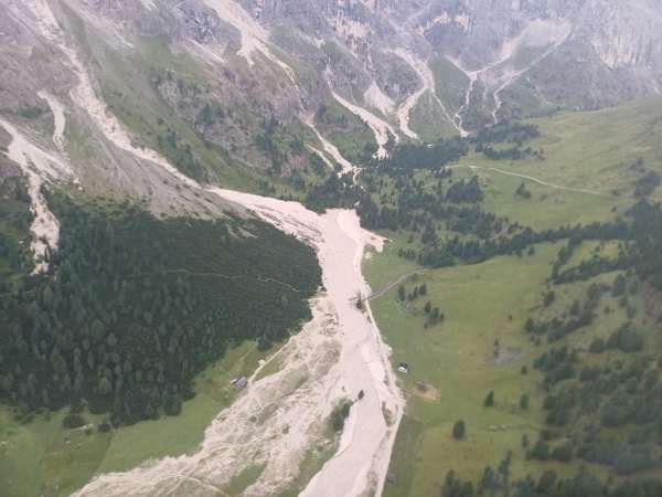 VAL DI FASSA - Interrotto il collegamento tra Vajolet e Passo Principe Gardeccia