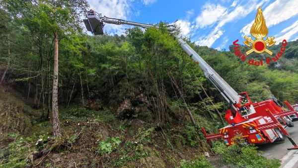 CRONACA - Intervento per dissesto e messa in sicurezza nel territorio di Idro