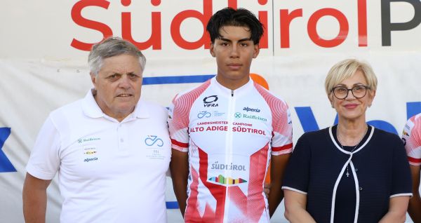 SPORT - Ciclismo: colpo doppio di Pier Davide Macas Jimenez