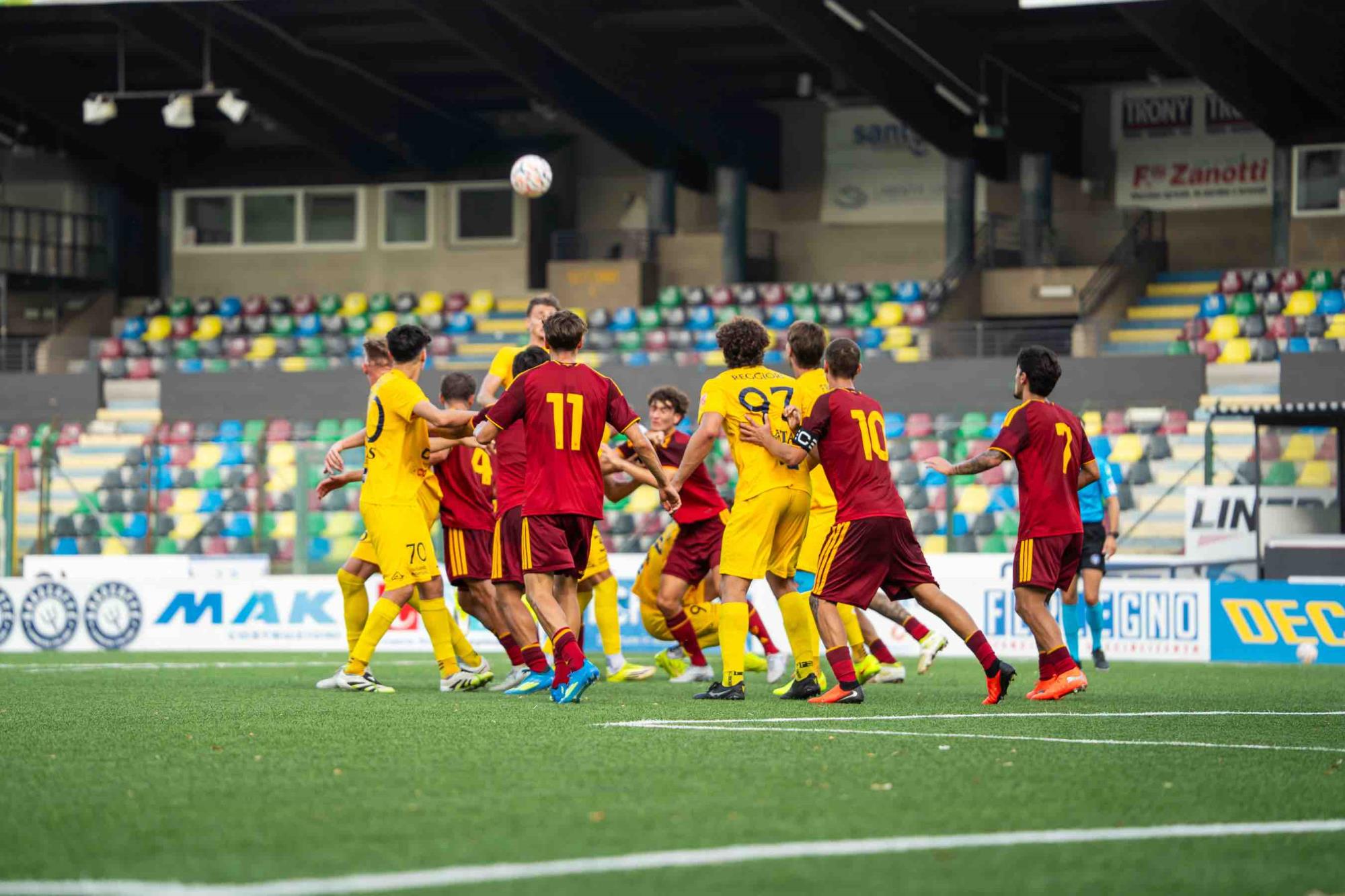 CALCIO - Calcio, Amichevoli: al Briamasco il Trento cede 2-1 contro la Roma U20