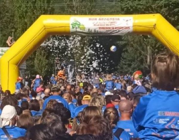 VALLE CAMONICA - Run Aragosta: 2400 partecipanti alla camminata benefica