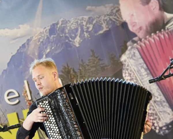 CULTURA - Cevo: successo del Festival Internazionale della Fisarmonica