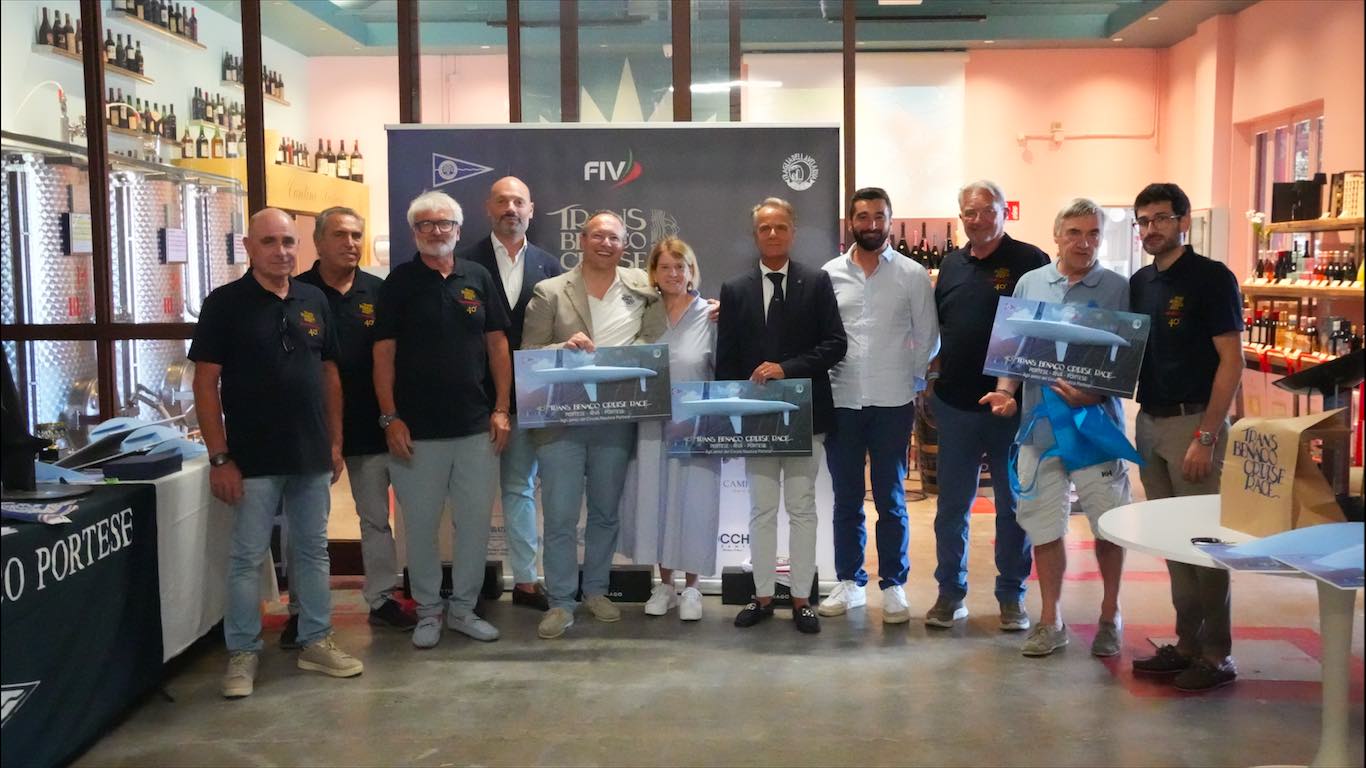 GARDA - Transbenaco x2 e premiazioni della Trans Benaco Cruise race al Circolo Nautico Portese