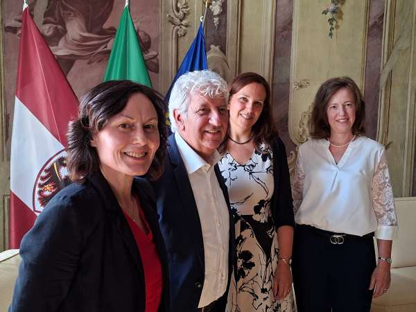 ATTUALITÀ - Minoranze linguistiche, incontro con il presidente Soini