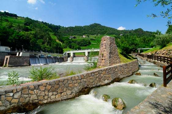ATTUALITÀ - Idroelettrico, Lana e Ponte Gardena: 6 milioni di euro per l'ambiente