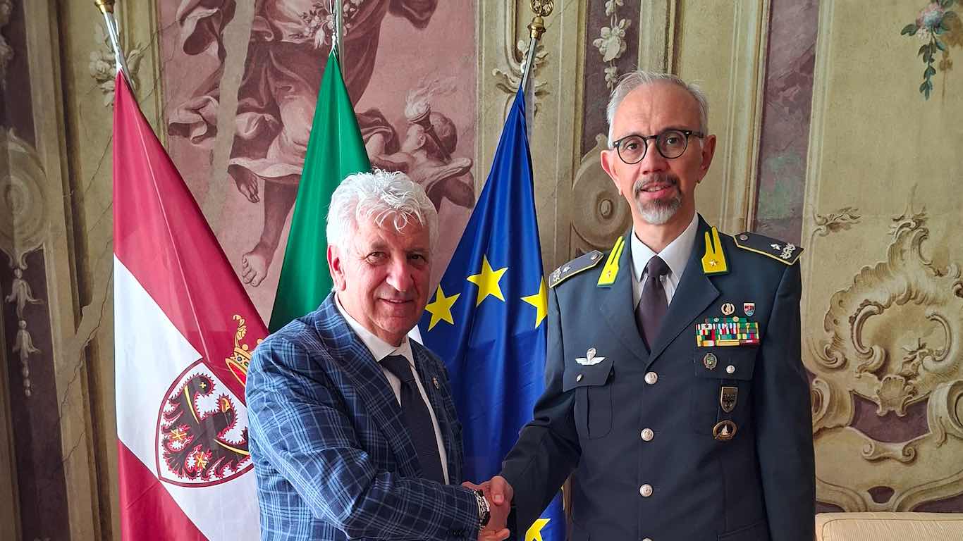 TRENTINO - Incontri istituzionali per il generale Carlo Levanti