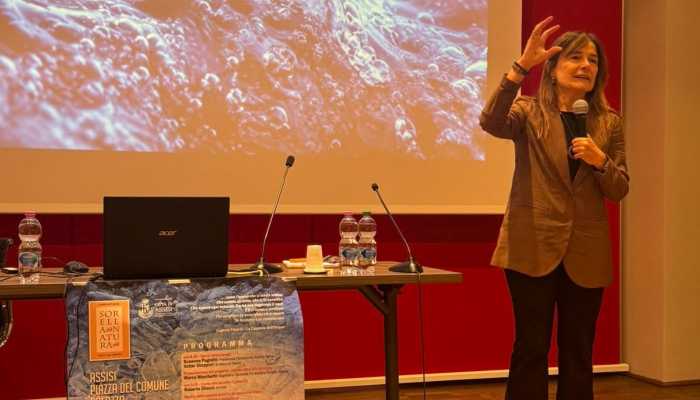 EDOLO - L'esperienza del Polo Unimont presentata ad Assisi
